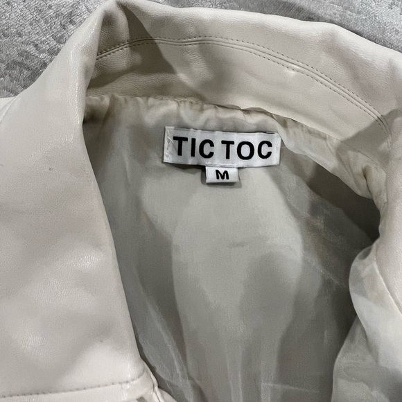 Fake leather jacket off white - Picture 7 of 9